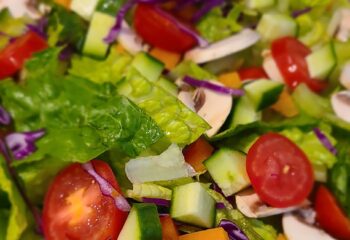 Simple Italian side salad