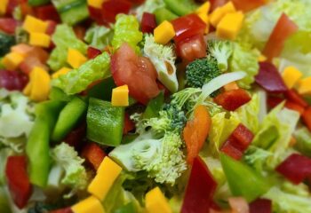 Momma St's Salad