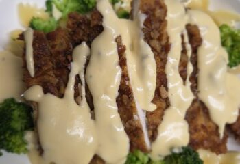Pretzel Chicken with mustard cheddar sauce Pretzel Chicken with mustard cheddar sauce